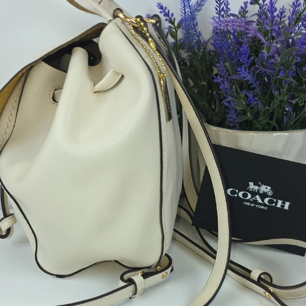Coach Derby Ivory White‎ Leather Backpack Crossbody Shoulder Bag - Picture 10 of 16